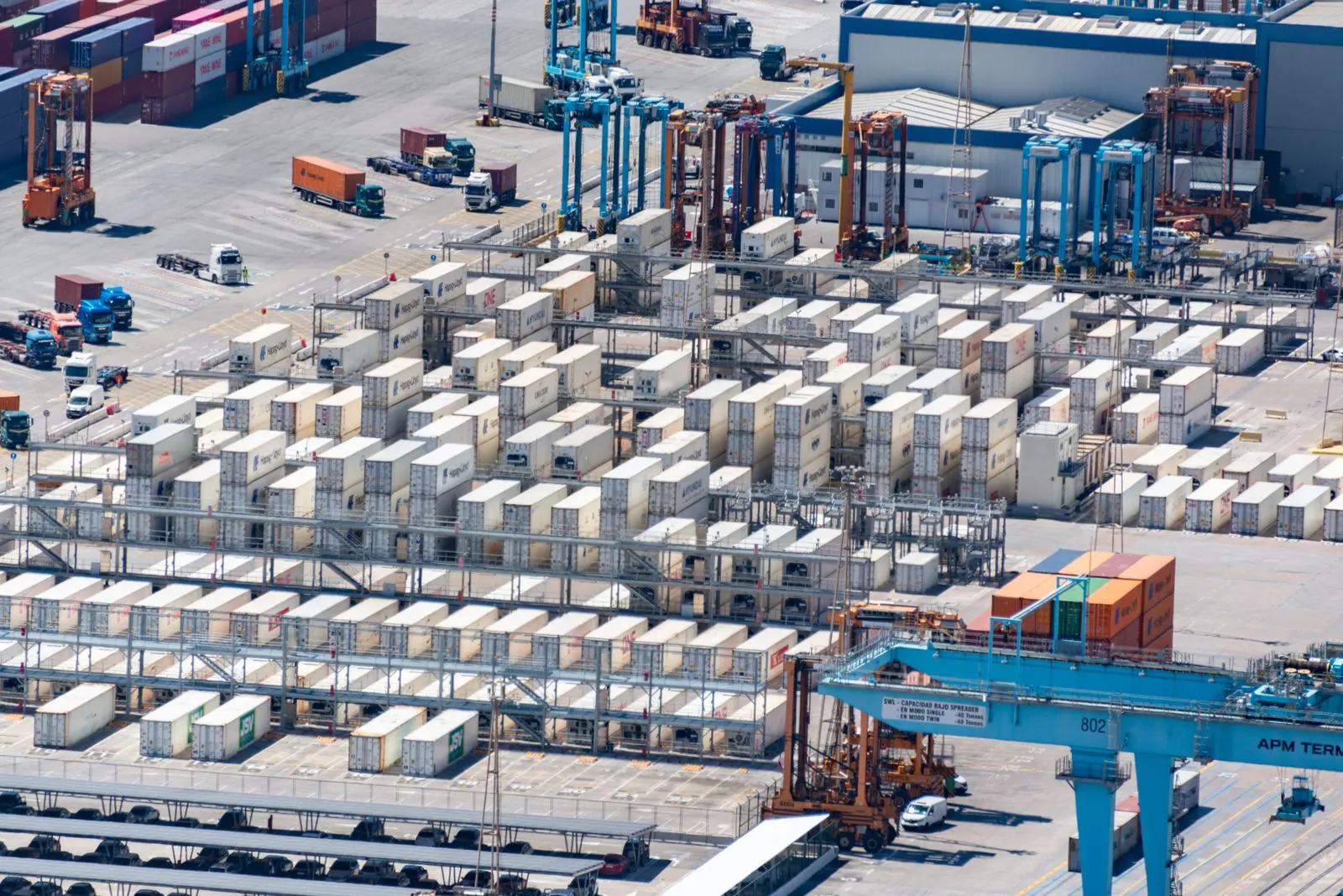 Container terminal at an export port