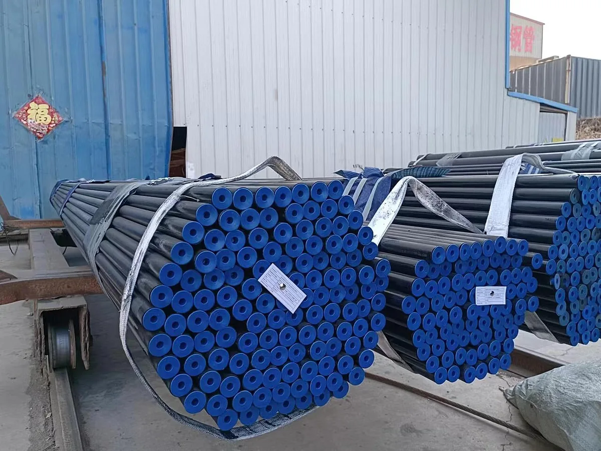 Bundle of API 5L seamless line pipes in a pipe yard